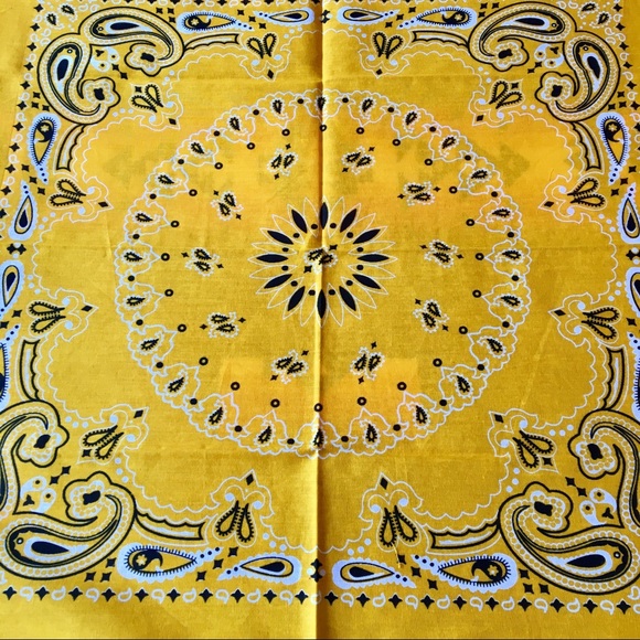 NWOT GOLD 🌕🌞⭐️☀️Bandana/face mask 😷 - Picture 2 of 5